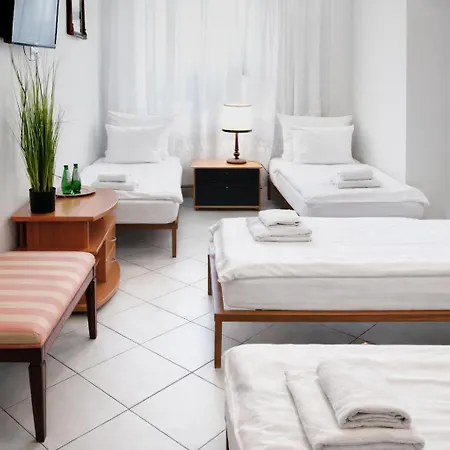 فندق Hotelik Zielonka