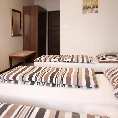 Hotelik Zielonka فندق جيلونكا